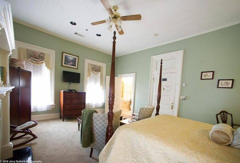 Page House Bed And Breakfast