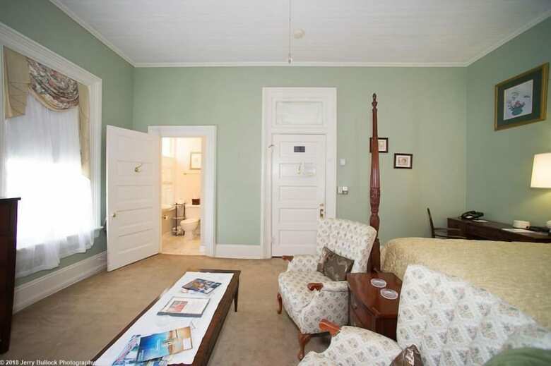 Page House Bed And Breakfast