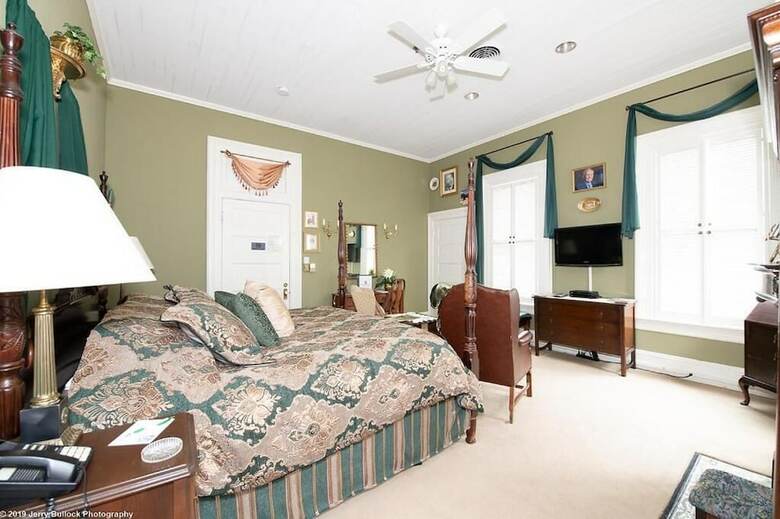 Page House Bed And Breakfast