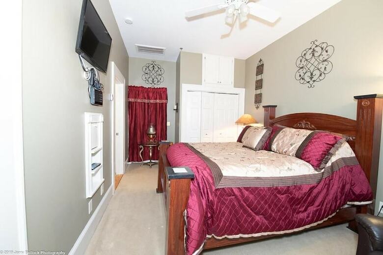 Page House Bed And Breakfast