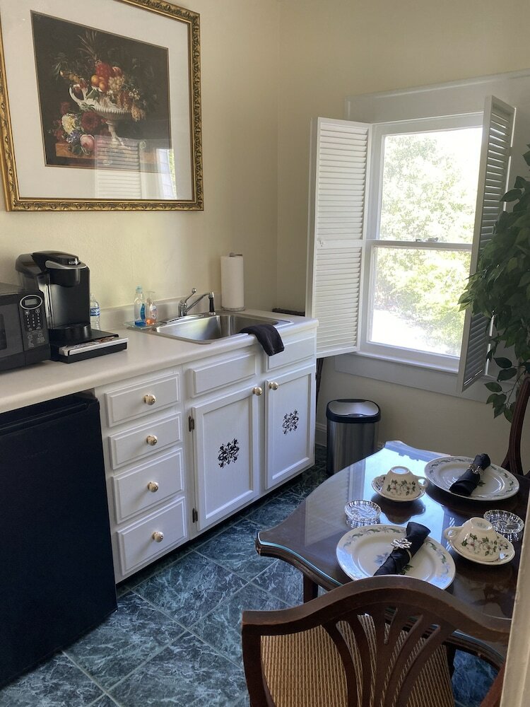 Page House Bed And Breakfast