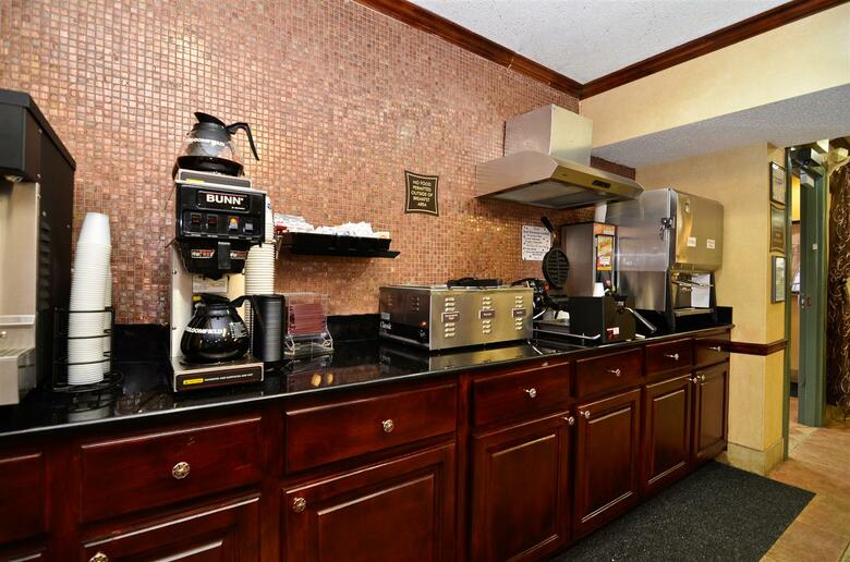 Hotel Best Western Garden Inn & Suites