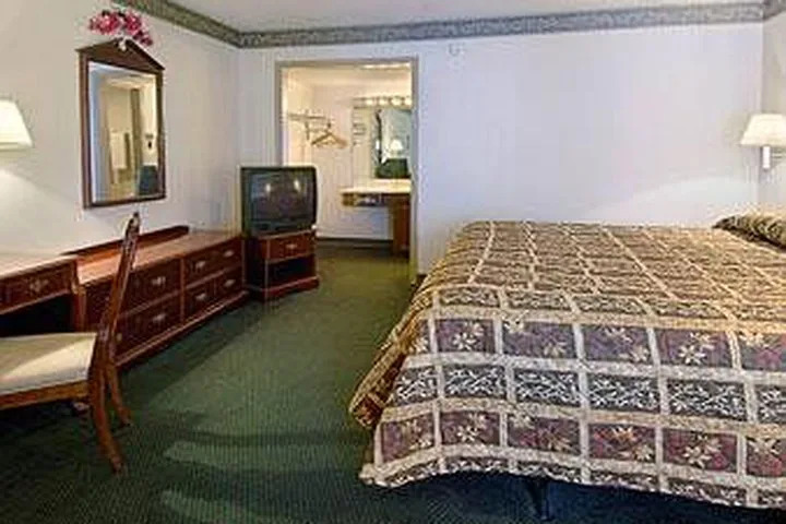 Hotel Days Inn Cornelia