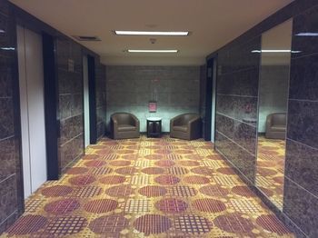 La Crystal Hotel