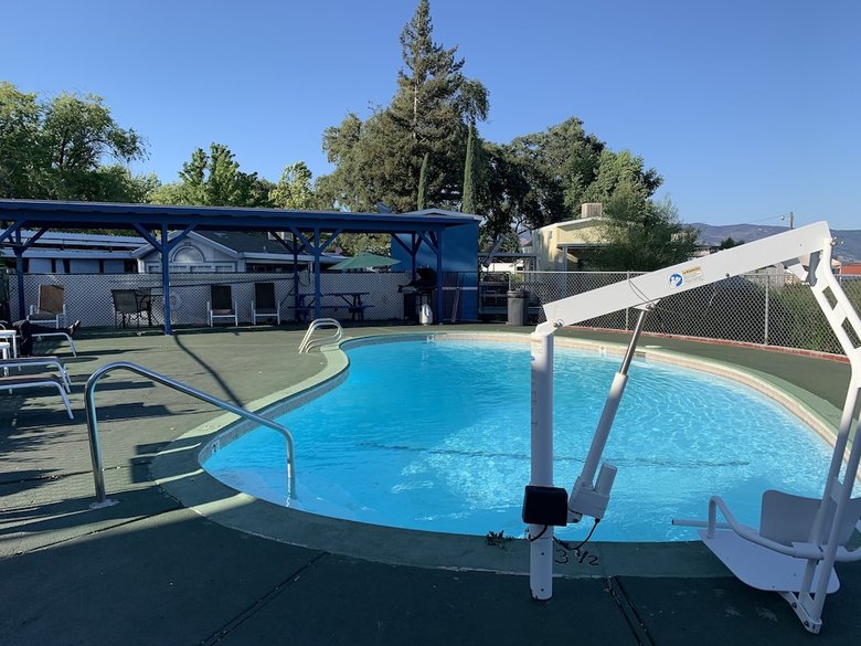 Hotel Regency Inn