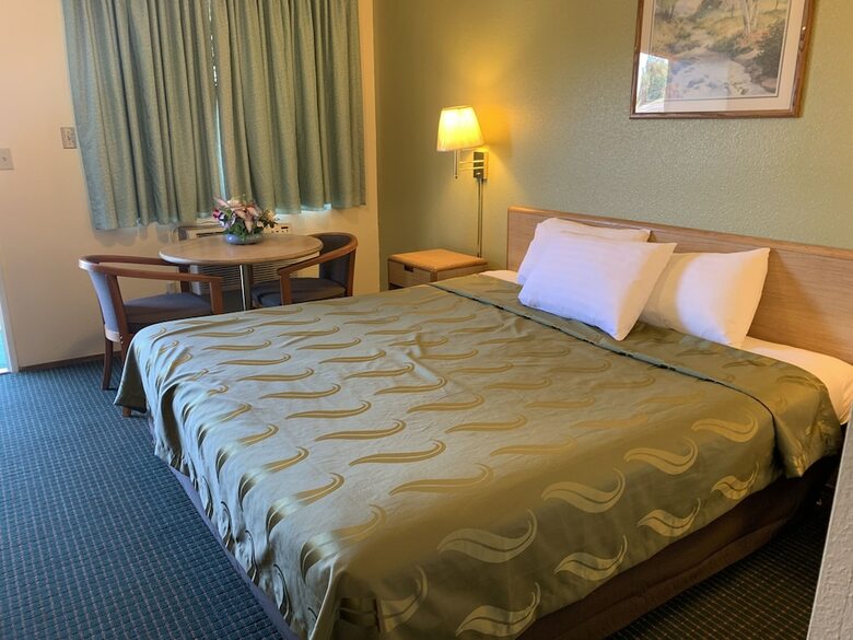 Hotel Regency Inn