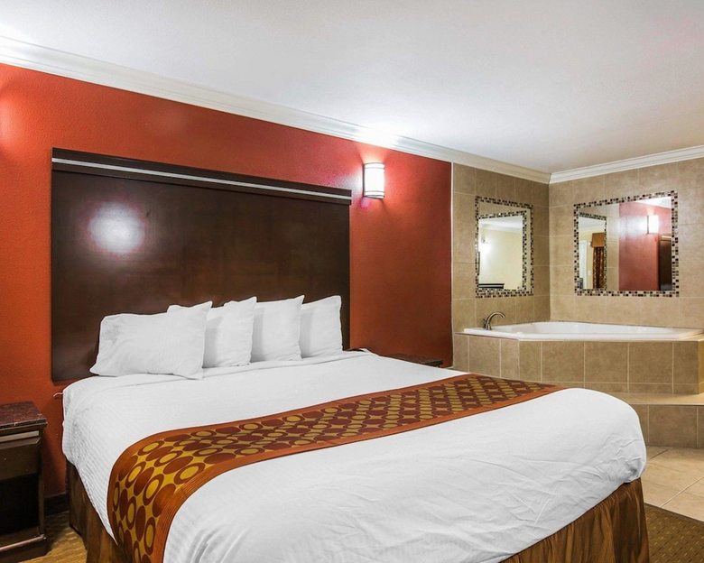 Motel Rodeway Inn & Suites