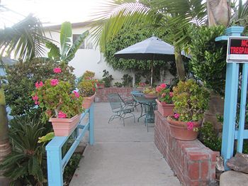 Motel The Palomar Inn