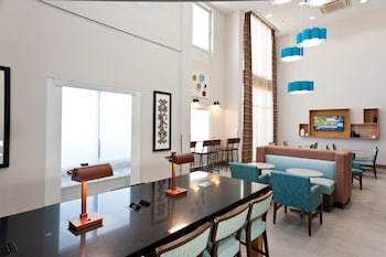 Holiday Inn Express Hotel & Suites Scott - Lafayette West