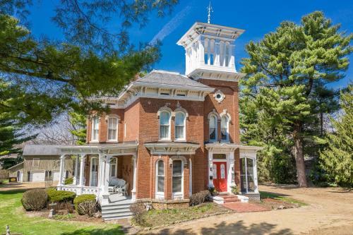 Bed & Breakfast Pinehill Inn