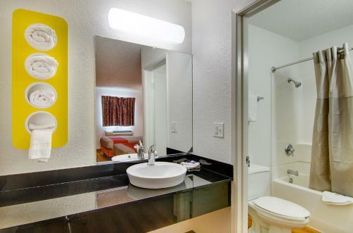 Motel 6 Salina