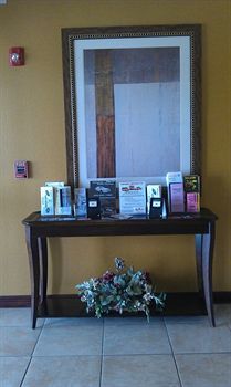 Hotel Comfort Suites Bloomington