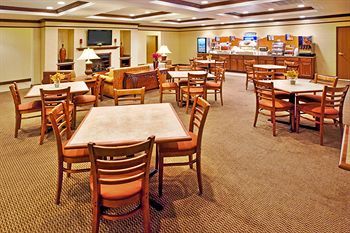 Holiday Inn Express Hotel & Suites Jacksonville