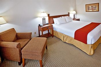 Holiday Inn Express Hotel & Suites Jacksonville