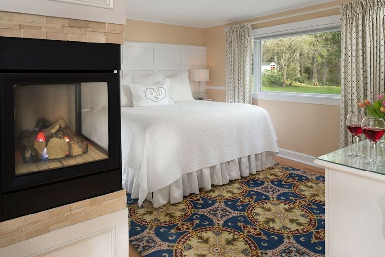 Bed & Breakfast Maine Stay Inn & Cottages