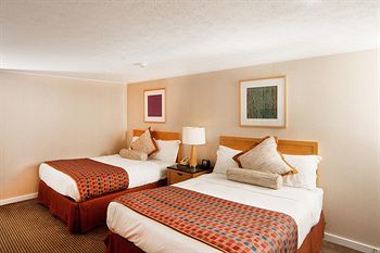 Motel Americas Best Value Inn & Cottages