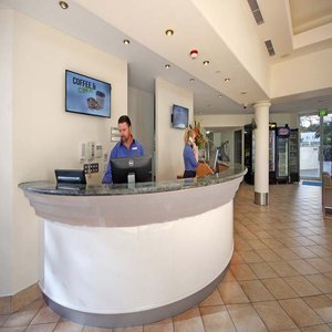 Australis Sovereign Hotel