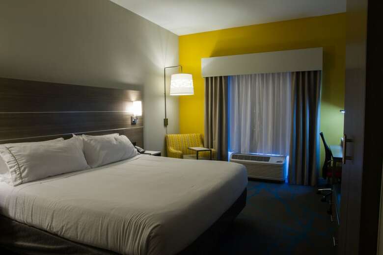Hotel Holiday Inn Express & Suites Litchfield West