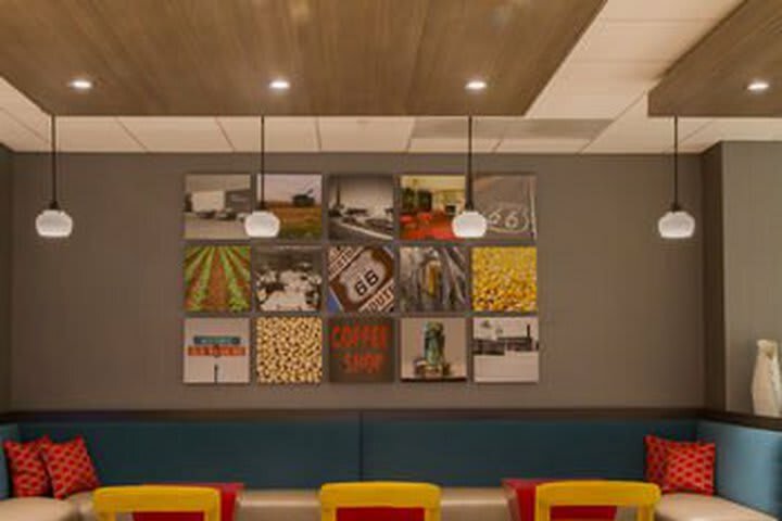 Hotel Holiday Inn Express & Suites Litchfield West