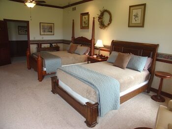 Bed & Breakfast Brightwood Inn Country Inn