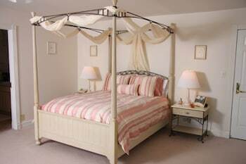 Bed & Breakfast Brightwood Inn Country Inn