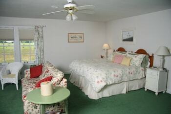 Bed & Breakfast Brightwood Inn Country Inn