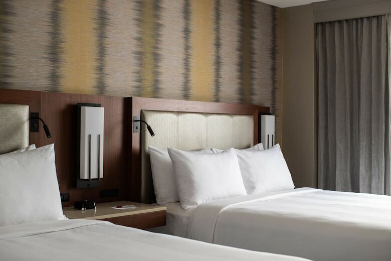 Hotel Kansas City Marriott Downtown