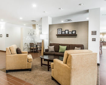 Hotel Sleep Inn & Suites