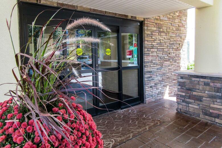 Hotel Comfort Suites