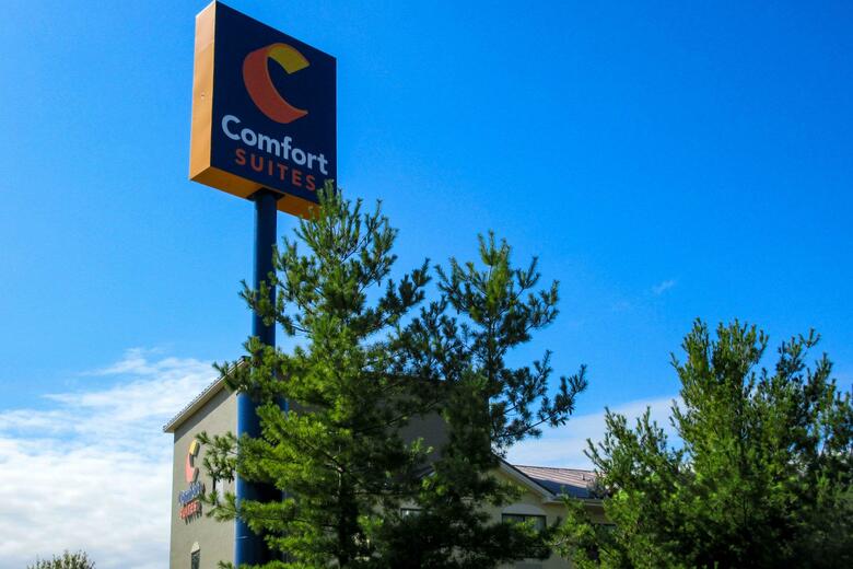 Hotel Comfort Suites