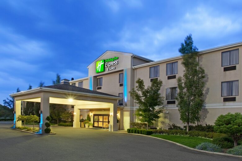Hotel Holiday Inn Express & Suites Alliance
