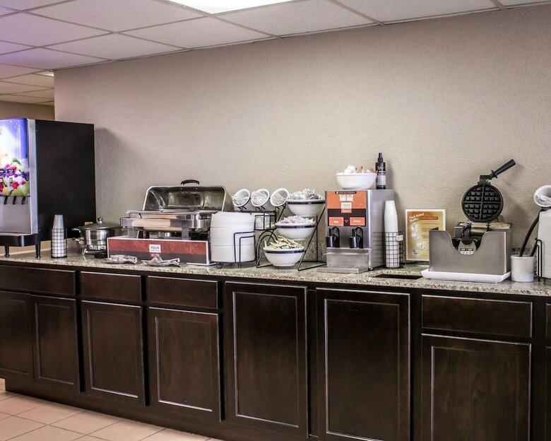 Hotel Comfort Inn