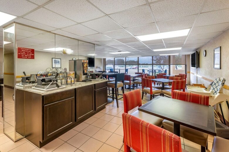 Hotel Comfort Inn