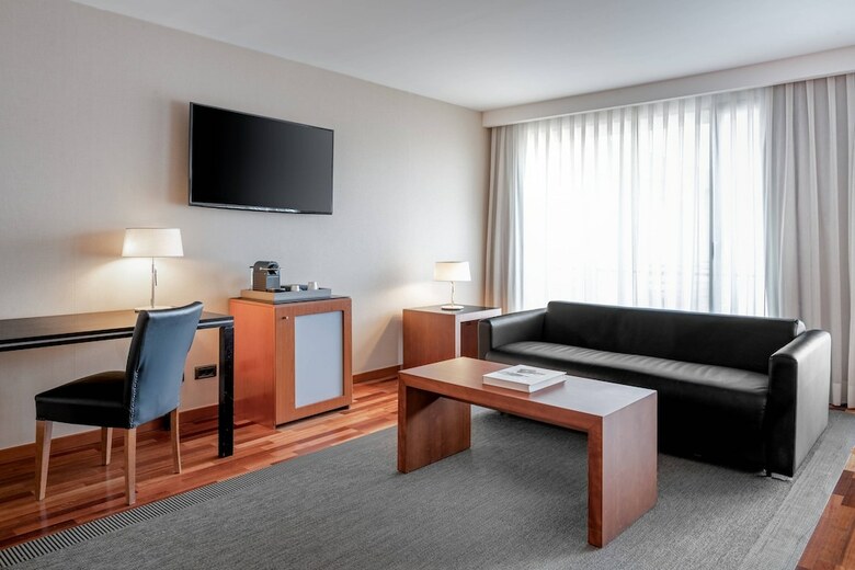 AC Hotel La Rioja By Marriott