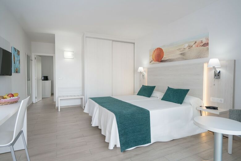 Aparthotel THB Flora