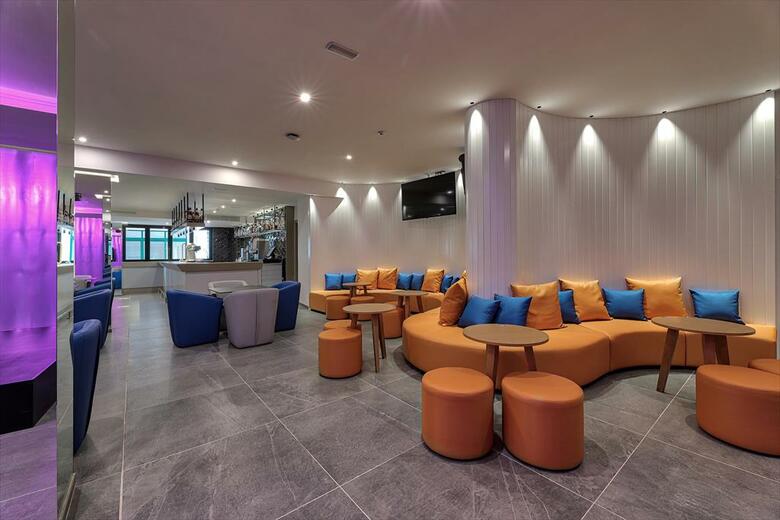 Aparthotel THB Flora