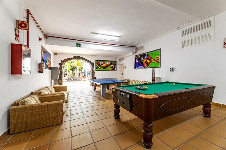 Aparthotel THB Flora