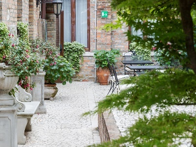 Hotel NH Venezia Santa Lucia