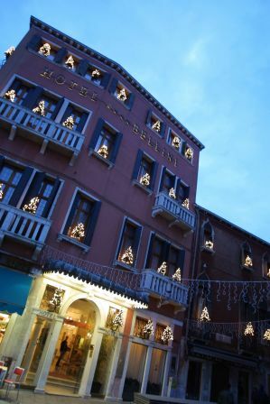 Hotel NH Venezia Santa Lucia