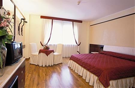 Hotel Leopardi