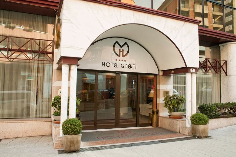 Giberti Hotel