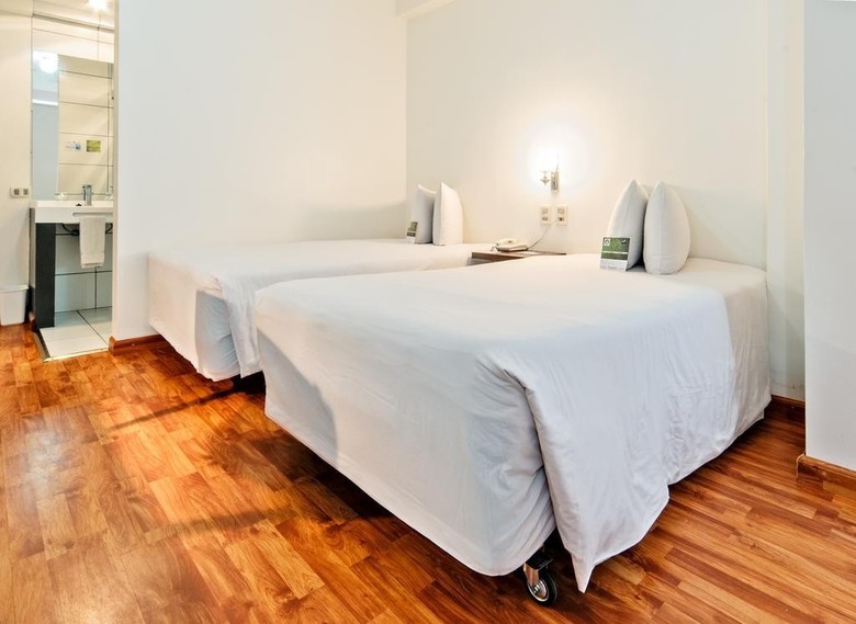 Hotel Lp Columbus