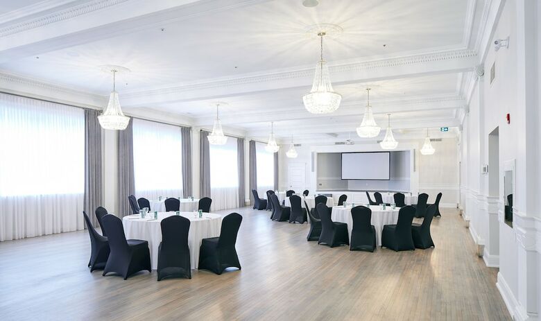 Walper Terrace Hotel