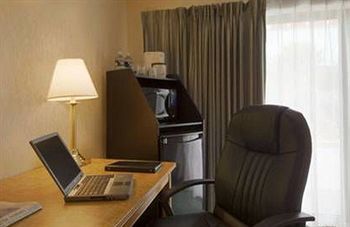 Hotel Comfort Inn