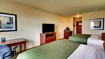 Cobblestone Hotel & Suites