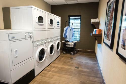 Hotel Staybridge Suites Albany Wolf Rd-colonie Center