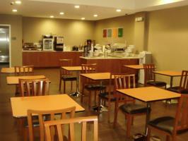 Hotel Comfort Inn