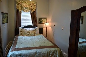 Hotel Inns On Bellevue
