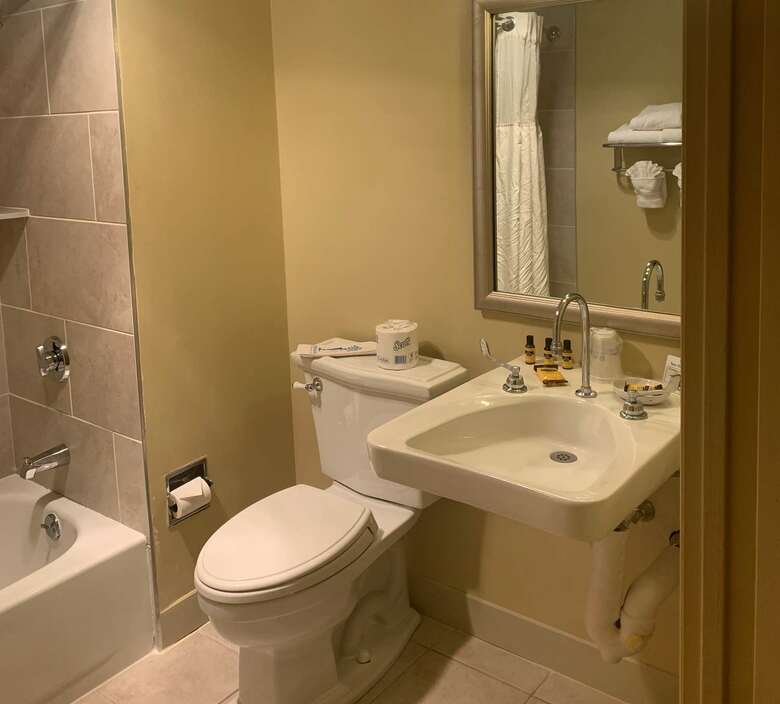 Best Western Genetti Hotel & Conference Center