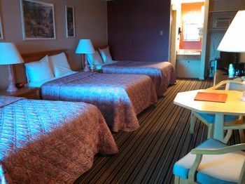 Motel Harvest Drive Family Inn